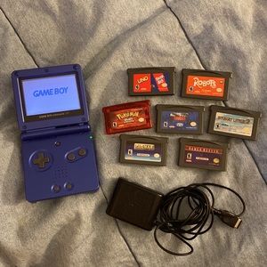 Nintendo Game Boy Advance SP